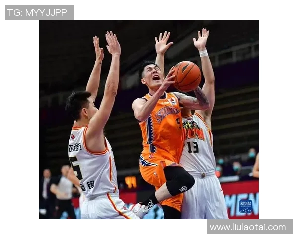 上海男篮95比85胜吉林男篮，CBA新赛季首轮告捷