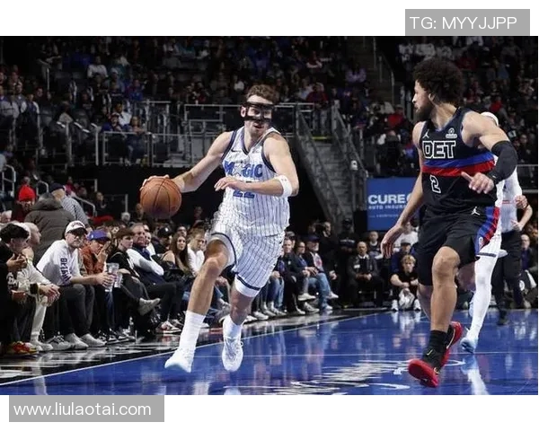 针尖对麦芒！乔治半场20分对飙康宁汉姆11分13助攻